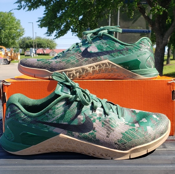 Nike Shoes | Nike Metcon 2 Green Camo 